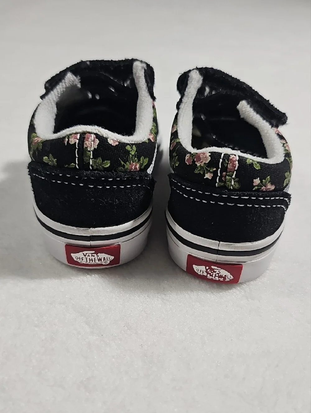 Vans Old Skool V Toddler Shoes Size 5 Black Floral Suede Canvas Low Top Sneakers